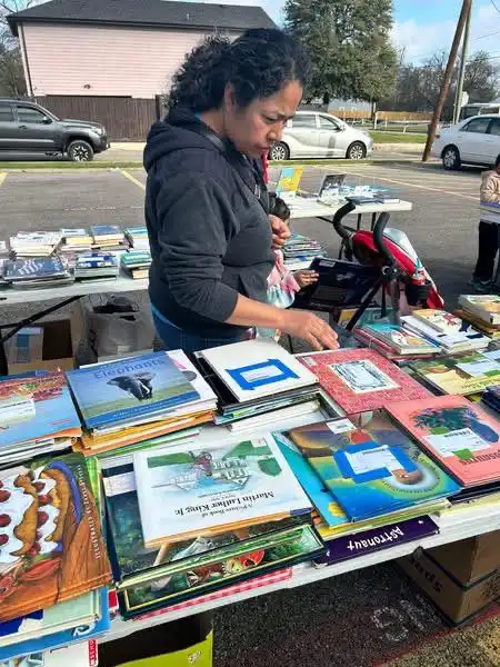 Get 10 Books for Clothes giveaway (No Entry Fee but must bring your kids)
