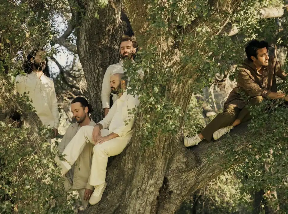 ALT 103.7 Presents Young the Giant - Victory Garden Tour with Cold War Kids